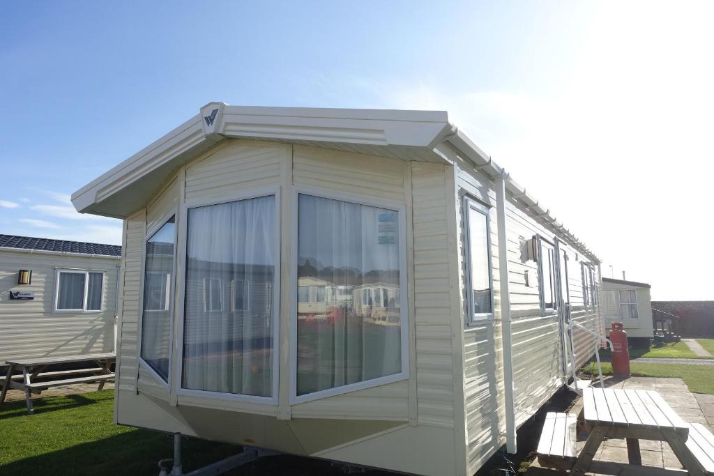 2019willerbysierra38x12-3bedroom-1-2